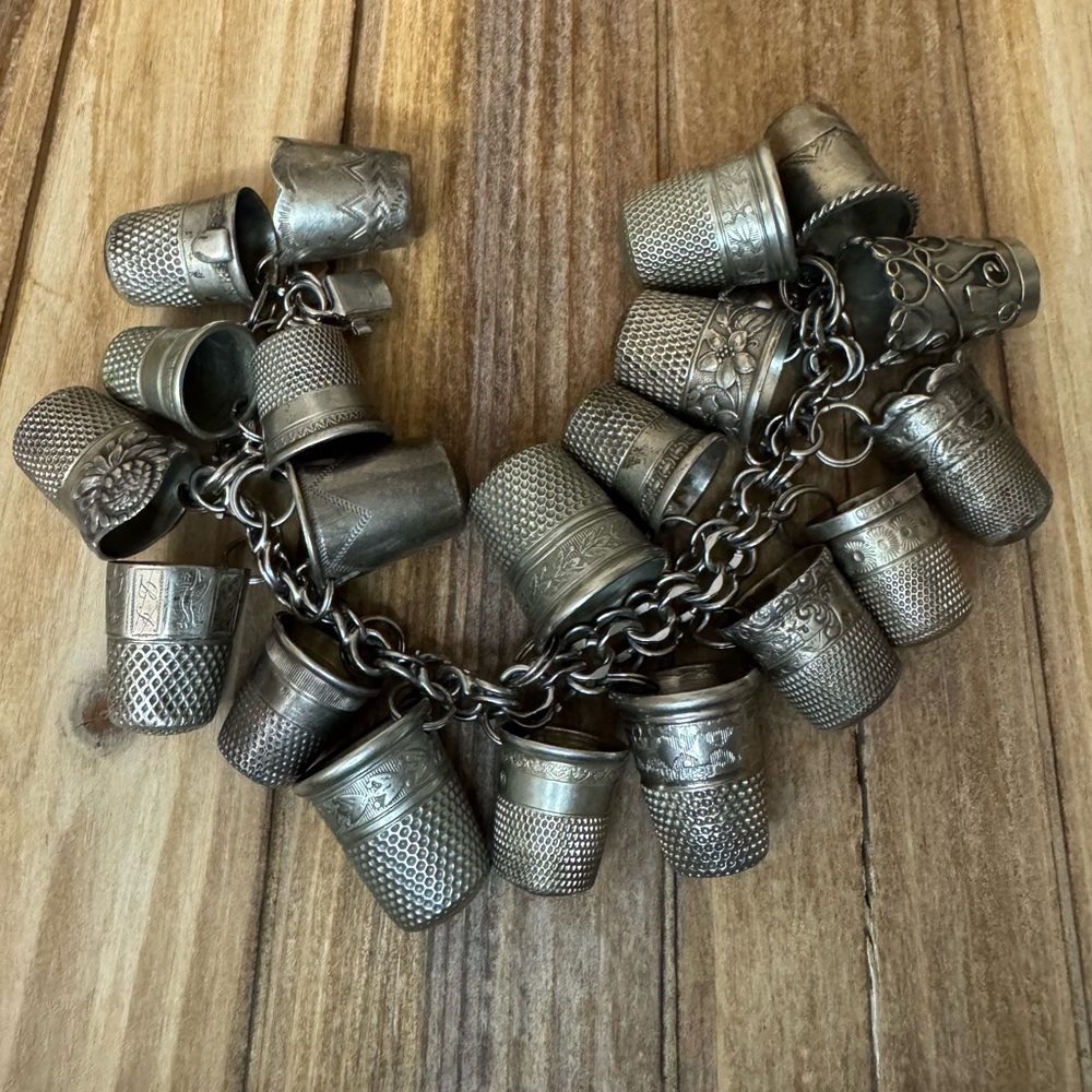 Vintage Antique Thimbles charms bracelet